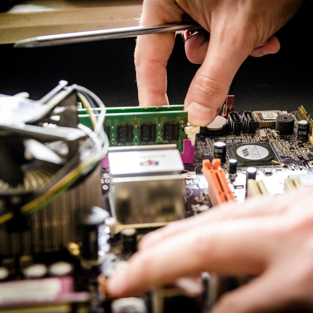 Computer Sales and Services in Chennai​